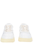 Autry "Medalist Low" Sneaker