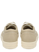 حذاء رياضي "Vintage Sneaks" من ريك أوينز