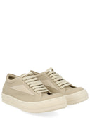 حذاء رياضي "Vintage Sneaks" من ريك أوينز