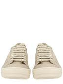 حذاء رياضي "Vintage Sneaks" من ريك أوينز