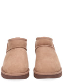 Ugg Boot "Classic Ultra Mini"