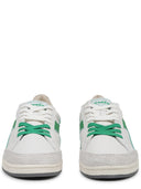 Diadora