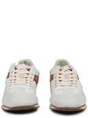 Diadora