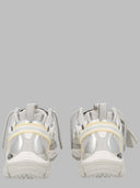 Sneaker bianco sporco "Torno subito"