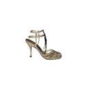 Cabeceo With Heel