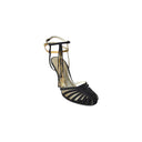 Cabeceo With Heel