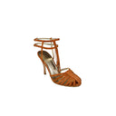 Cabeceo With Heel