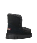 Mou botas negras