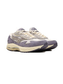 Mizuno sneakers