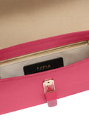 Furla tasker..