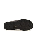 Scarpe da ginnastica appassionate