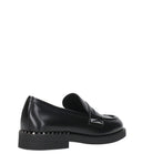 Sandalias de cenizas negras