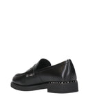 Sandalias de cenizas negras