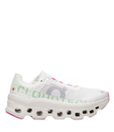 Op sneakers