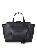 Hidesins "Flap M"Tas gemaakt van leer.