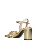 Sandalias de cenizas doradas