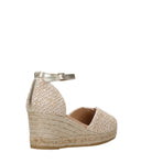 espadrilles الصنادل الذهبية