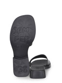 Sandales Camper "Dana" en cuir.