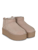 Boots ugg "Classic Ultra Mini Con Plateau" Hecho de gamuza