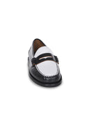 Des mocassins classiques «Dan» en cuir.