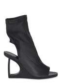 Vic Matiè -laarzen gemaakt van leer.