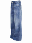Dsquared2 "Traveller Jean" tillverkad i denim.