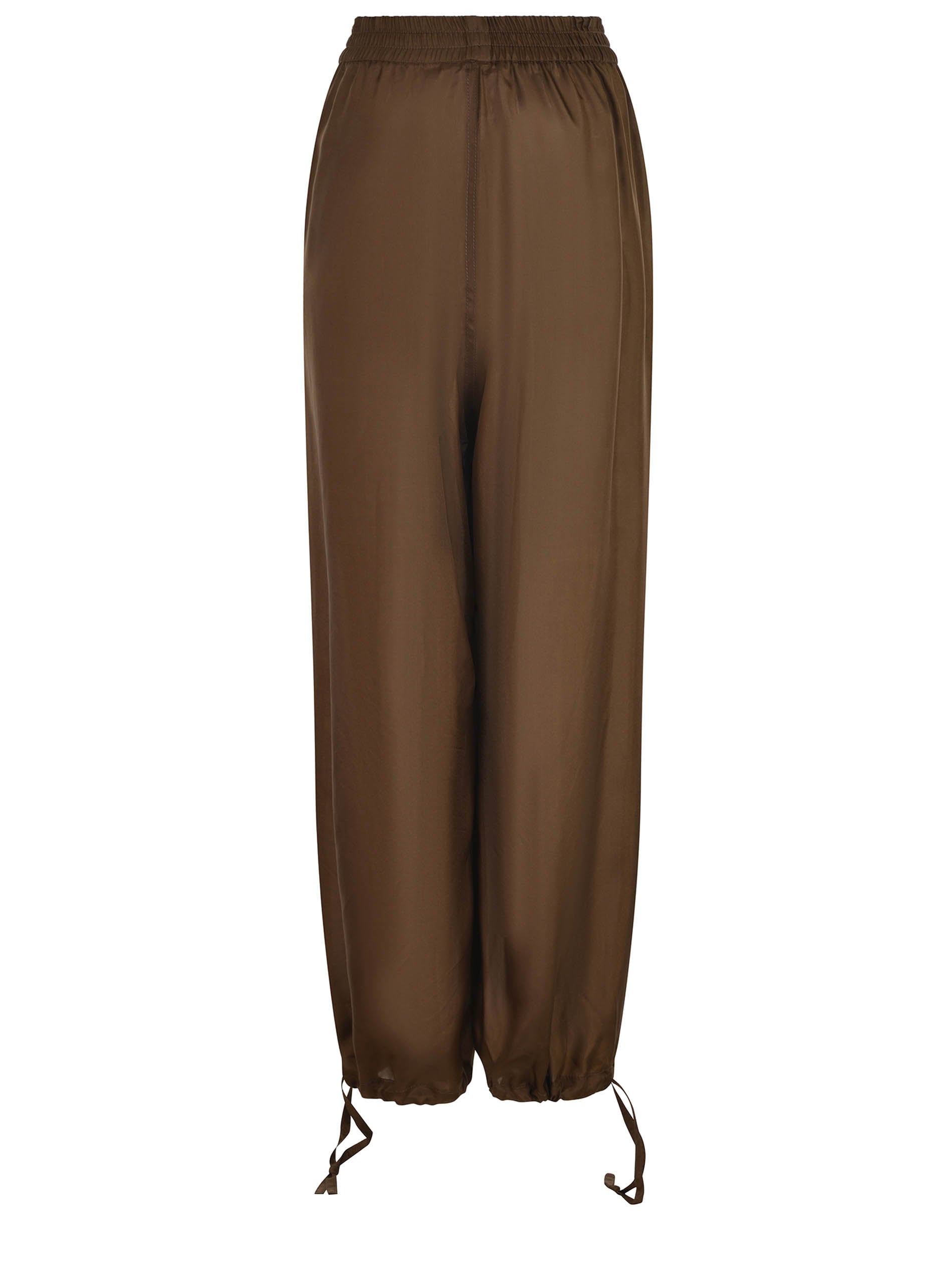 Pantalon de philosophie en soie.
