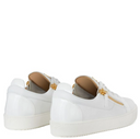 Giuseppe Zanotti Frankie
