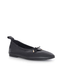Alohas Ballerinas Made Of Black Leather