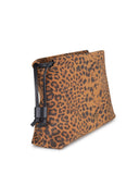 Bolsa de "mini embrague" de Pinko hecha de gamuza.