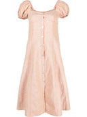 Stark stark klänning