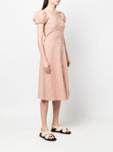 Stark stark klänning