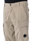 C.P. Pantalones de la empresa