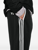 Y 3