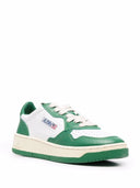 Sneaker in pelle bassa medaglia di autry