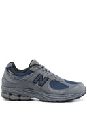 New Balance M2002 Sneakers