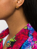 Pendientes de tributo de Versace