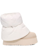 Ugg Australia أحذية منتفخة كلاسيكية صغيرة