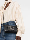 Valentino Garavani Locò Bolso de hombro de cuero pequeño