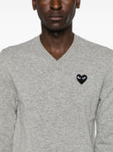سترة صوفية برقبة على شكل V من Comme Des Garcons