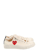 Comme des Garcons Chuck Taylor kleine rote Herz -Turnschuhe