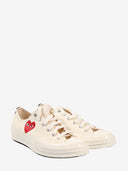 Comme des Garcons Chuck Taylor kleine rote Herz -Turnschuhe