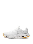 Al ejecutar CloudNova Form 2 Sneakers