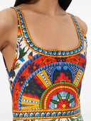 Alice + Olivia Diana는 미디 드레스를 인쇄했습니다