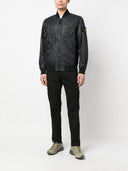 Pantalon de cargaison en coton biologique de l'île Stone Island