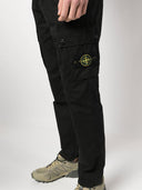 Pantalon de cargaison en coton biologique de l'île Stone Island
