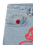Pantalones cortos de mezclilla para perros que se ejecutan con rayos