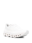 In esecuzione di sneaker void di cloudmonster