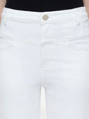 Jeans a corto di cotone chiuso