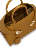 Ferragamo拥抱小皮手提袋